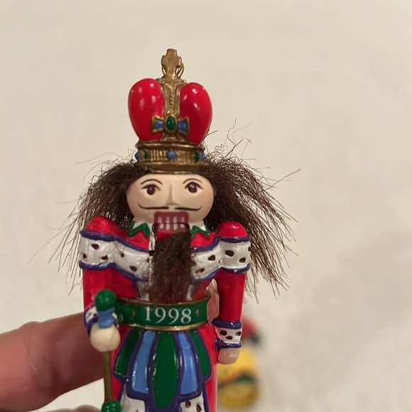 Vintage Wooden Christmas Ornaments With Moveable Features 🎄 - Picture 3 of 9